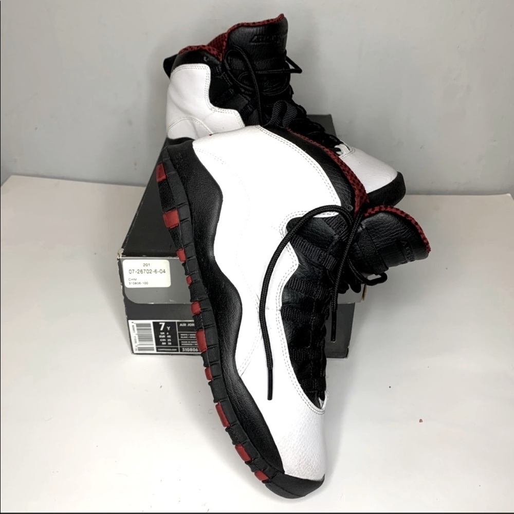 Air Jordan 10 retro Chicago size 7y